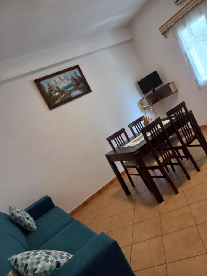 Apartament Gloria&Mitati 오리쿰 외부 사진
